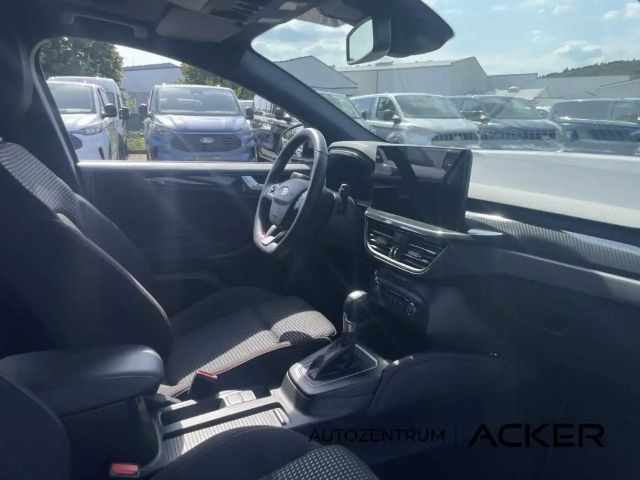 Ford Focus ST Line Wagon