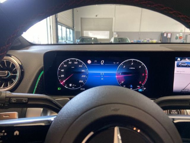 Mercedes-Benz GLB 200 GLB 200 d