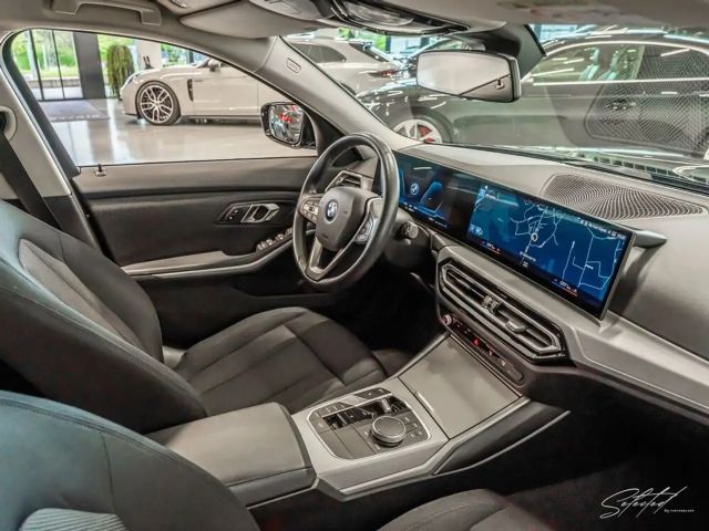 BMW 320 320d Touring xDrive