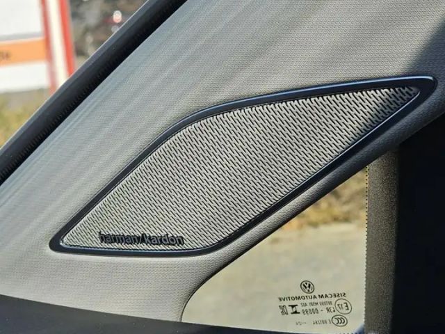 Volkswagen Golf 1.5 eTSI DSG Life Variant