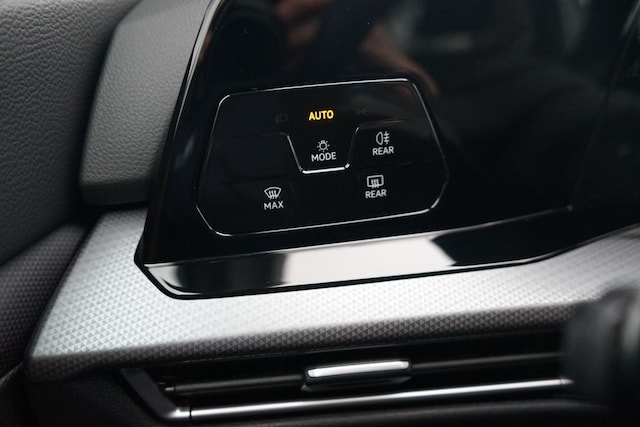 Volkswagen Golf 1.5 eTSI Golf VIII