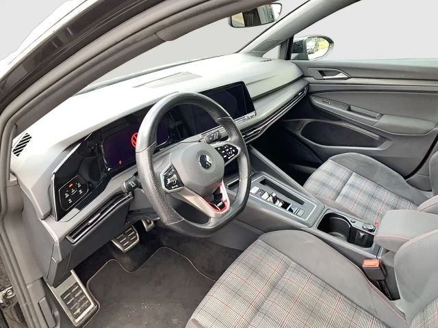 Volkswagen Golf DSG GTI