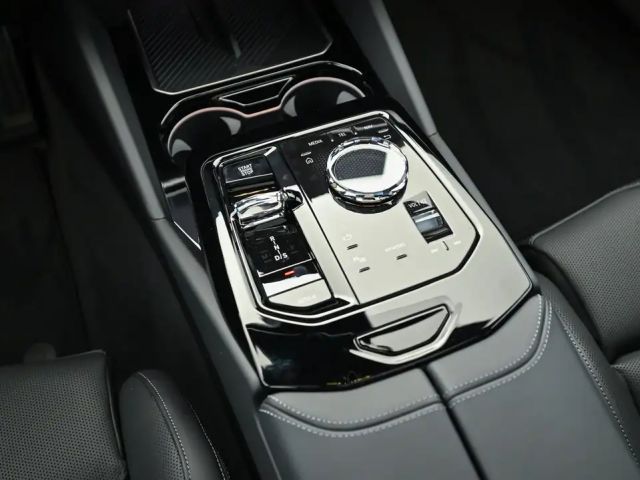 BMW 550 M-Sport Sedan xDrive