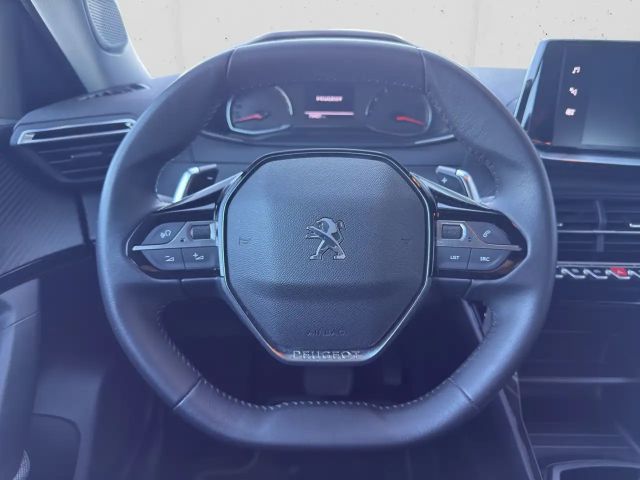 Peugeot 2008 PureTech Style
