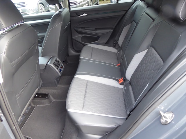 Volkswagen Golf 1.5 TSI