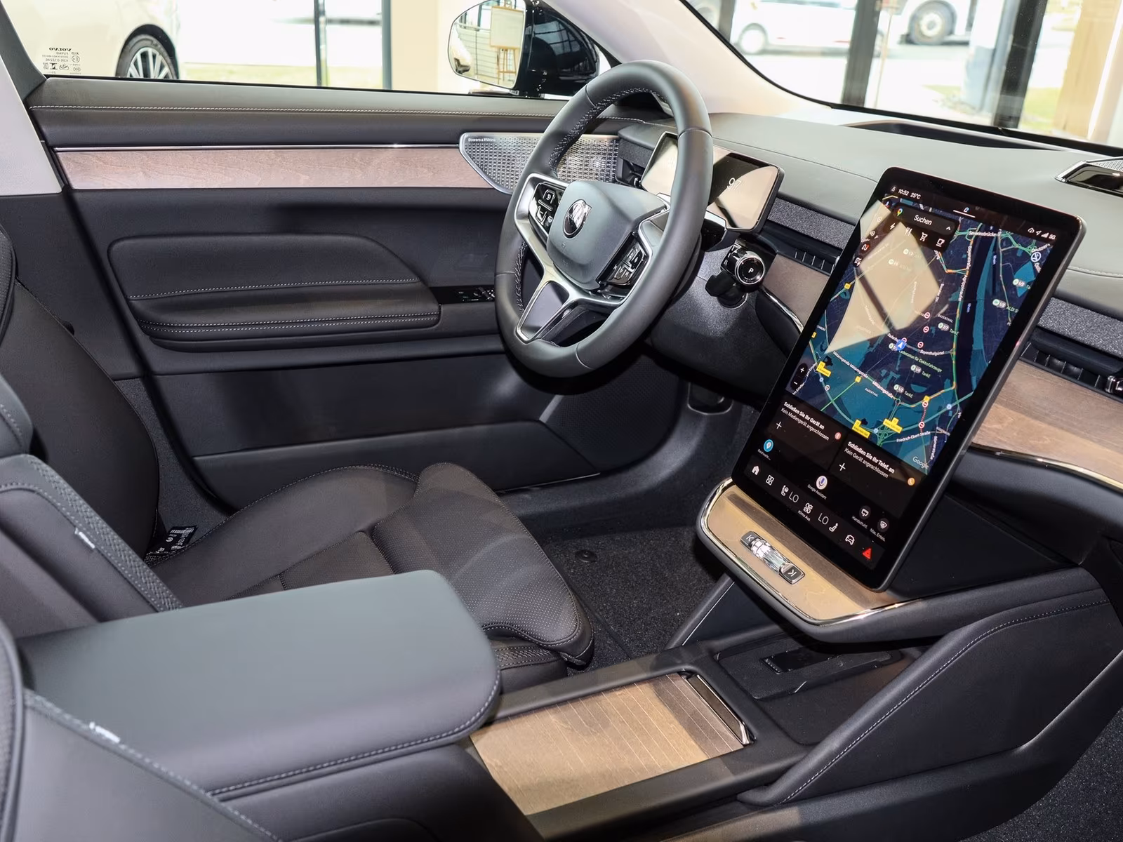 Volvo ES90 Extended range Single motor Ultra