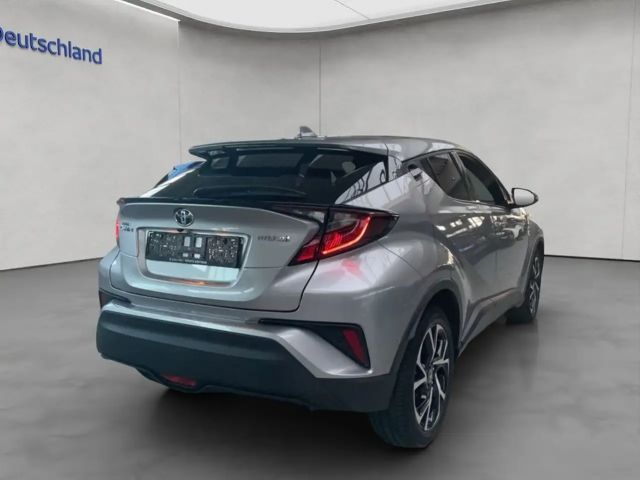 Toyota C-HR Hybride Team D