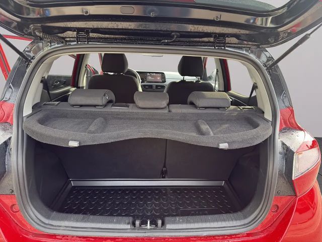 Hyundai i10 1,0 i Line Plus