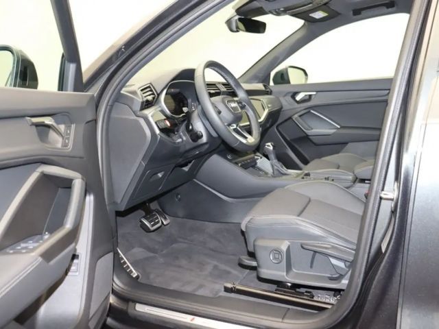 Audi Q3 35 TFSI S-Line