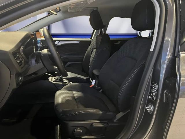 Ford Focus Titanium Wagon