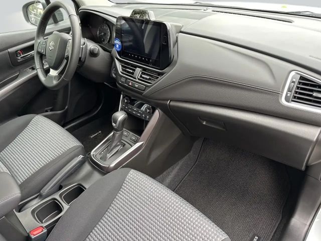 Suzuki S-Cross Hybrid