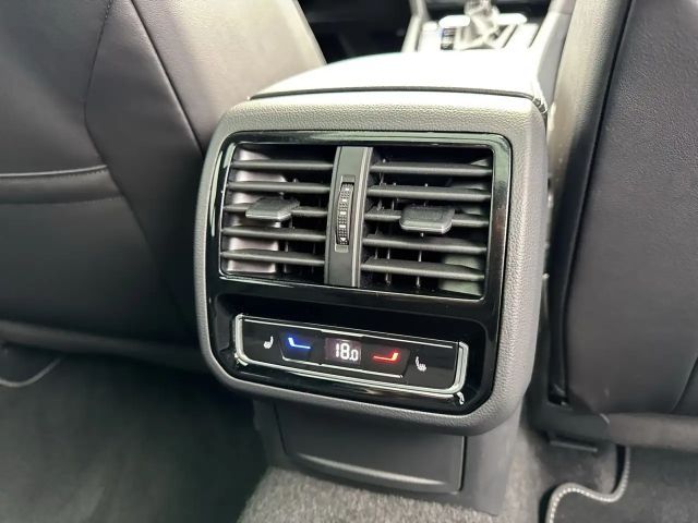 Volkswagen Arteon 2.0 TDI R-Line