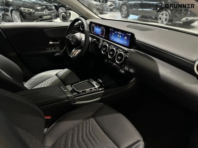 Mercedes-Benz A 180 Progressive