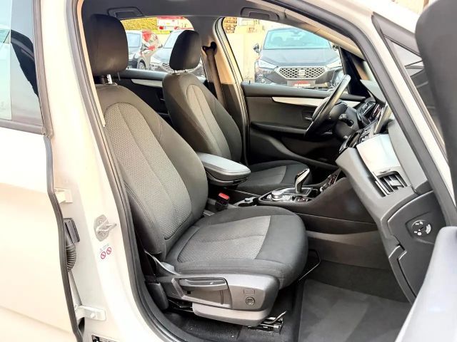 BMW 218 Advantage pakket