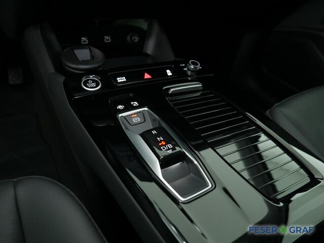 Audi Q6 e-tron Suv e-tron Audi Q6 SUV e-tron