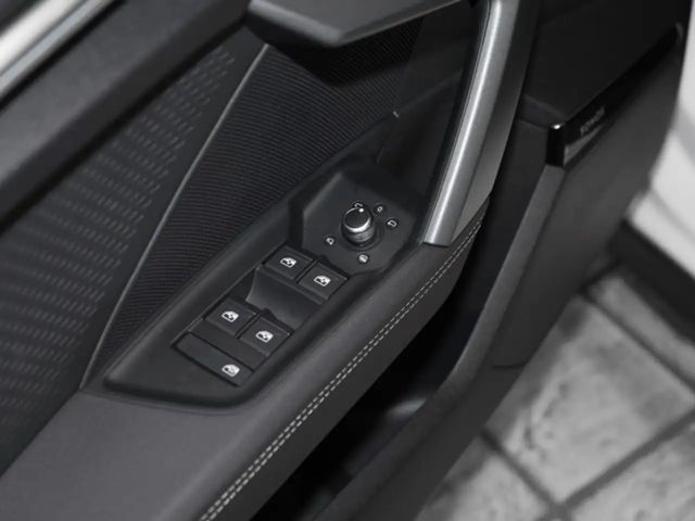 Audi A3 35 TFSI S-Line Sedan Sportback