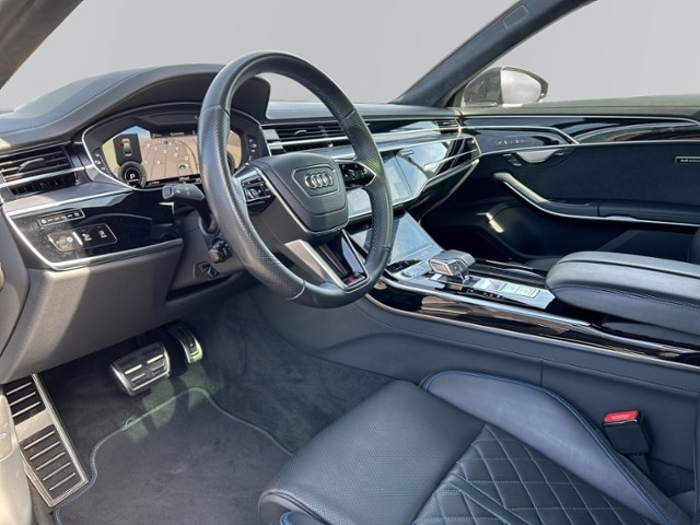 Audi A8 60 TFSI Hybride Quattro