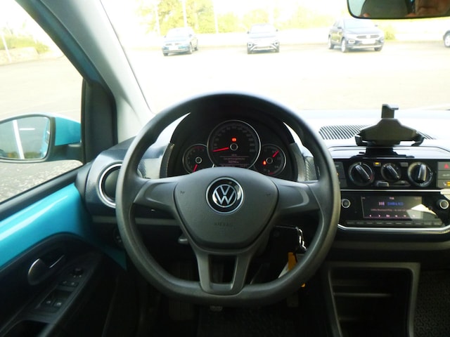 Volkswagen up! Move Move up!