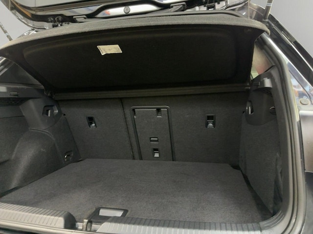 Volkswagen Golf 2.0 TSI