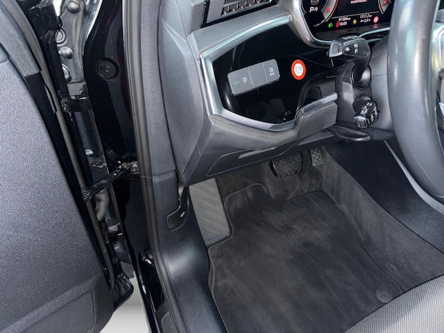 Audi Q3 35 TDI S-Tronic