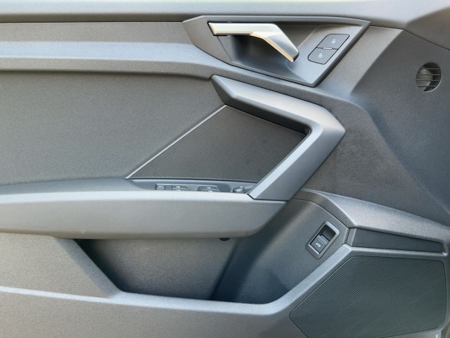 Audi A3 30 TFSI S-Tronic Sedan