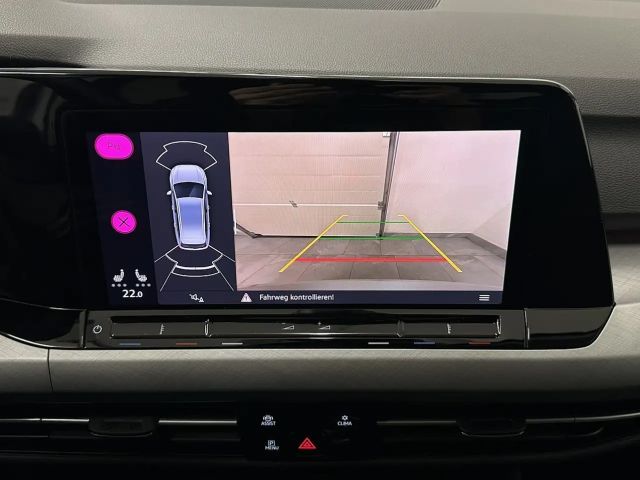 Volkswagen Golf DSG Life Variant