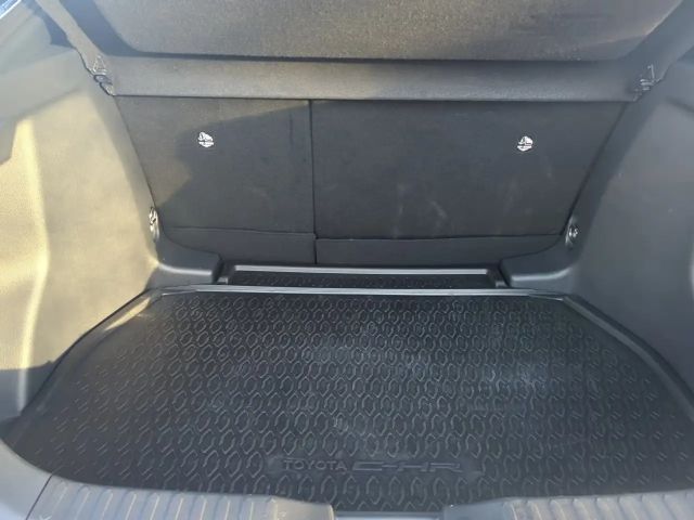 Toyota C-HR Hybride Team D