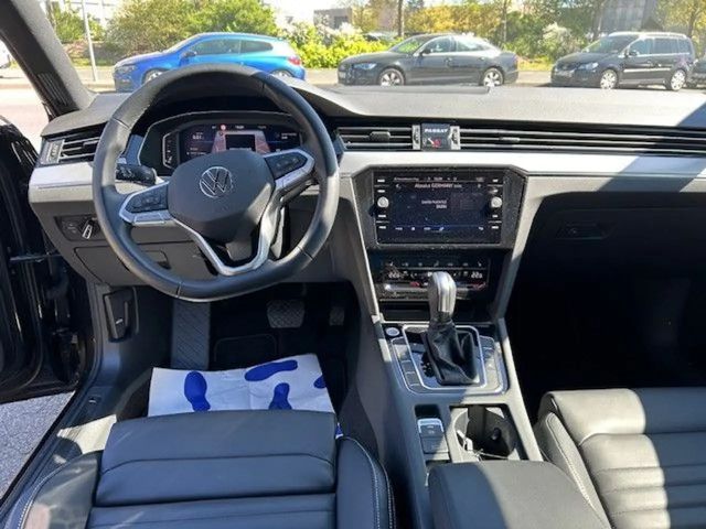 Volkswagen Passat Elegance Elegance Variant