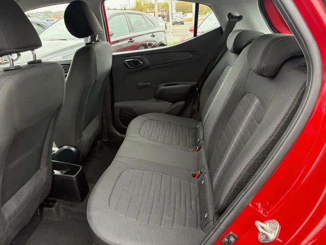 Hyundai i10 1.0