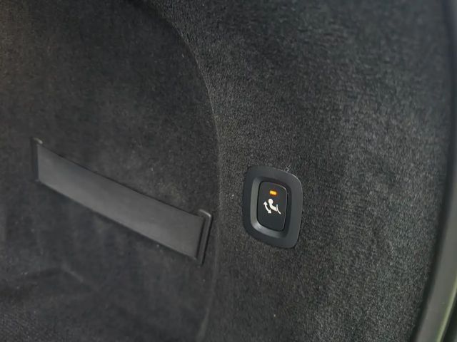 Volvo V90 Cross Country AWD