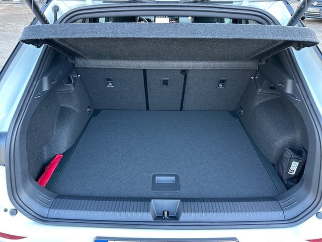 Volkswagen T-Roc 1.5 eTSI DSG R-Line Style