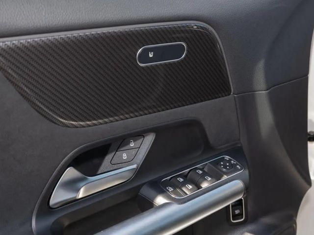 Mercedes-Benz GLA 220 4MATIC