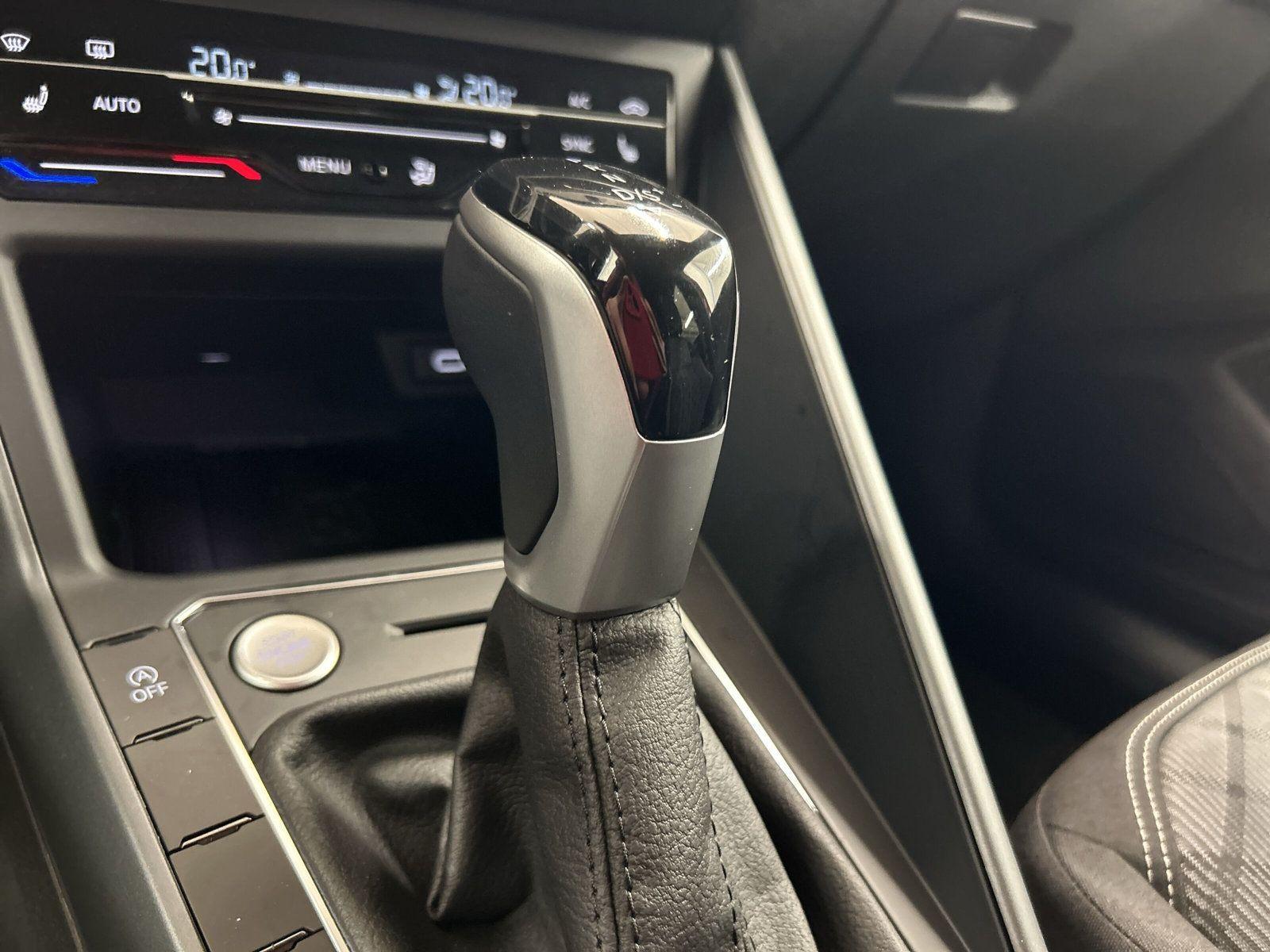 Volkswagen Taigo 1.0 TSI DSG R-Line