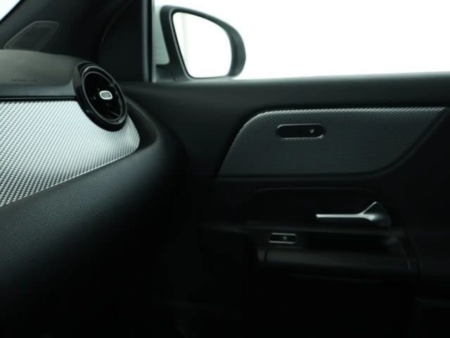 Mercedes-Benz GLA 250 GLA 250 e