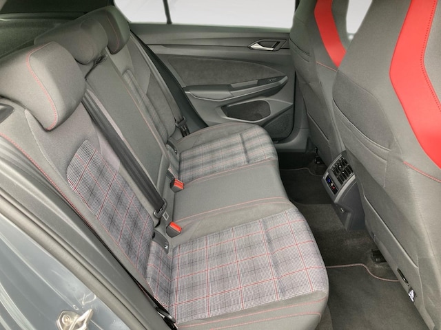 Volkswagen Golf 2.0 TSI DSG Golf VIII