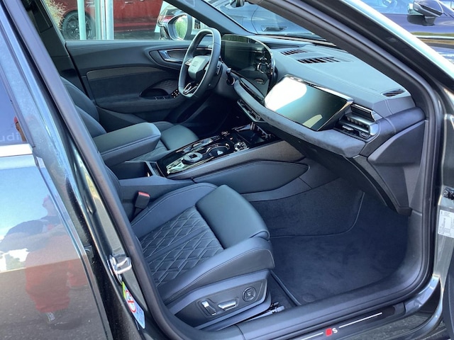 Audi S5 Avant S-Tronic