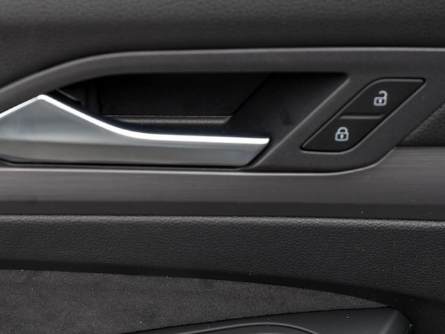 Volkswagen Golf 2.0 TDI DSG Style Variant