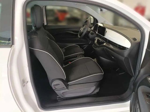 Fiat 500e Neuer 500 Kamera Klimaautomatik Sitzheizung PDC