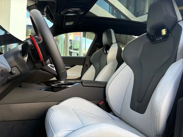 BMW M5 Touring Akrapovic KW V4 M-Performance