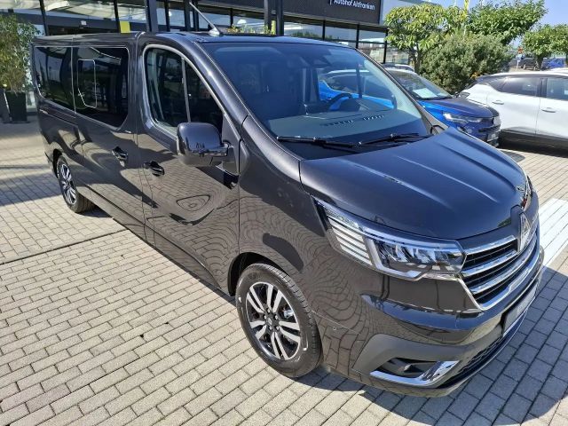 Renault Trafic Blue Grand Spaceclass
