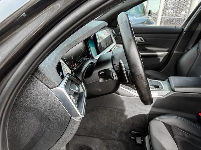 BMW 330 330d M-Sport xDrive