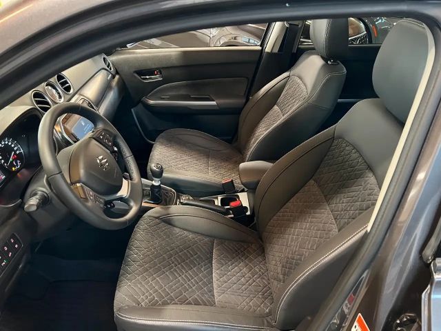 Suzuki Vitara AllGrip Comfort Hybrid