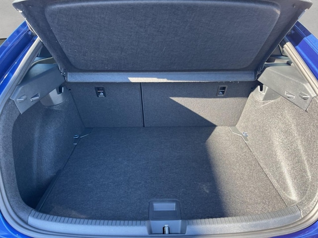 Volkswagen Taigo 1.0 TSI DSG R-Line