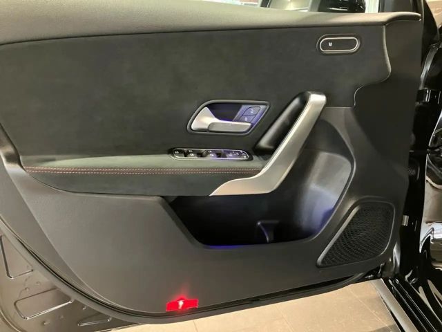 Mercedes-Benz A 200 AMG Line