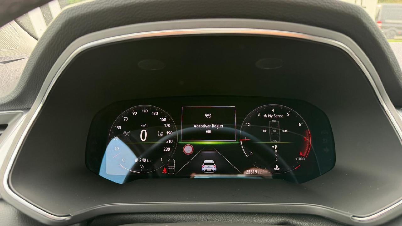 Renault Captur EDC Hybrid Techno