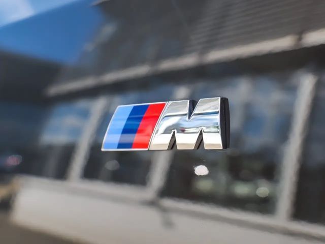 BMW 330 330i M-Sport Sedan