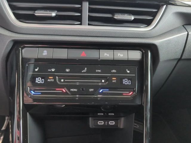 Volkswagen T-Roc DSG Sport