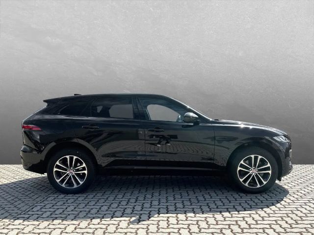 Jaguar F-Pace P400e S