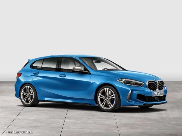 BMW 135 Sedan xDrive