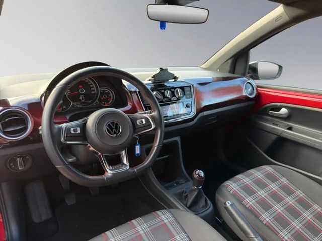 Volkswagen up! 1.0 TSI GTI